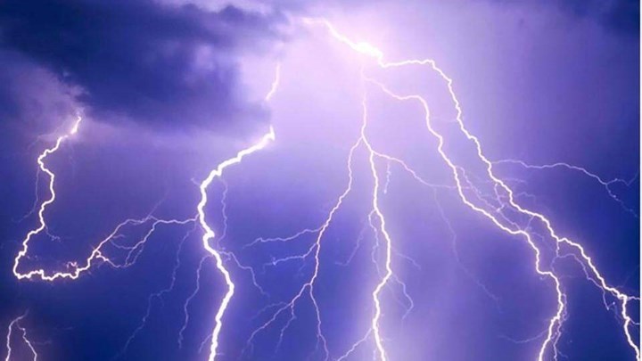 Κακοκαιρία: Έπεσαν 1.000 κεραυνοί – Πού καταγράφηκαν τα μεγαλύτερα ύψη βροχής