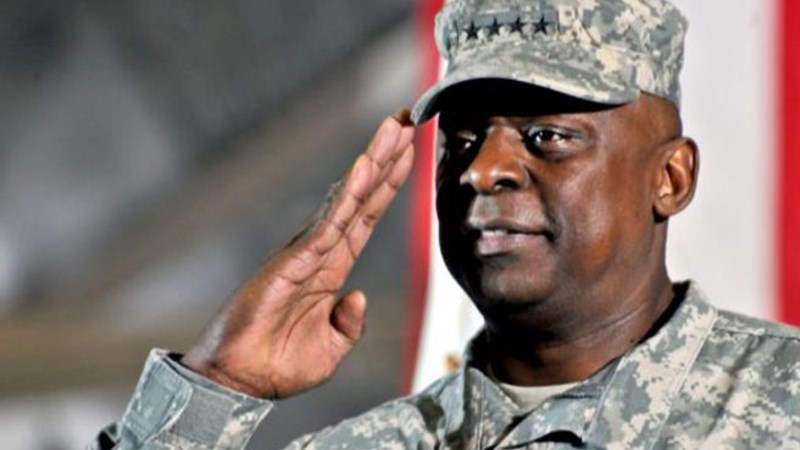 ΗΠΑ: Ο Μπάιντεν επιλέγει για υπουργό Άμυνας τον στρατηγό εν αποστρατεία Λόιντ Όστιν