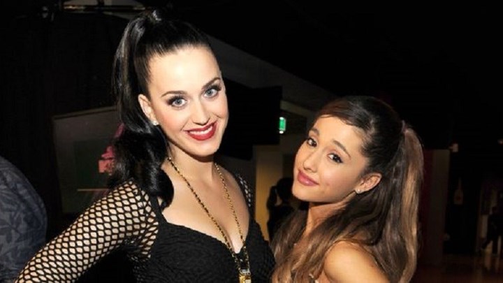 Αριάνα Γκράντε: Το δώρο στην Κέιτι Πέρι και τον Ορλάντο Μπλουμ για την κόρη τους – ΦΩΤΟ