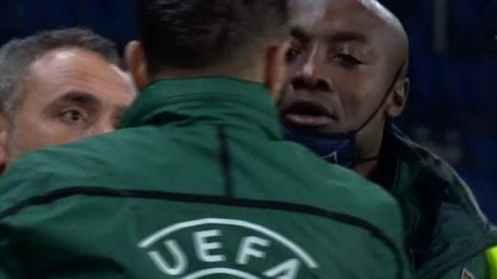 Τα αντίποινα των Τούρκων: Χάκαραν τον λογαριασμό του τέταρτου διαιτητή του Παρί-Μπασακσεχίρ