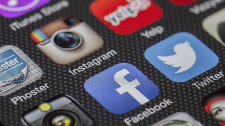 Facebook: Αντιμέτωπη με αγωγές στις ΗΠΑ – Ανοιχτό το ενδεχόμενο πώλησης του Instagram και του WhatsApp