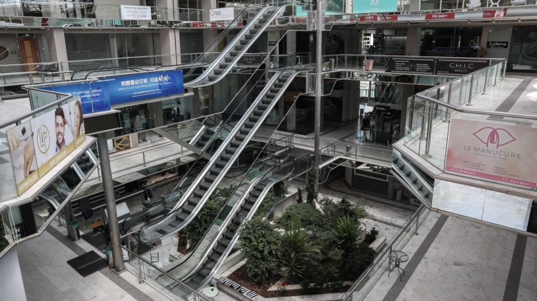 Έτσι θα μπορούμε να ψωνίσουμε από τα εμπορικά κέντρα: Η μέθοδος που θα ακολουθείται – ΒΙΝΤΕΟ