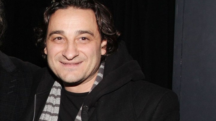 Συγκινεί ο Βασίλης Χαραλαμπόπουλος: “Ήταν το alter ego μου, δεν θα ξεπεράσω ποτέ την απώλειά του…”