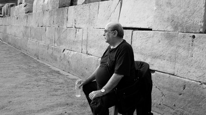 Ο Τσιάνος θα ανεβάσει την «Βαβυλωνία» το καλοκαίρι με Λουδάρο, Ηλία, Τσεκούρα