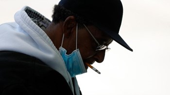 Κορονοϊός-Καπνιστές: Όταν η μία έρευνα… αναιρεί την άλλη