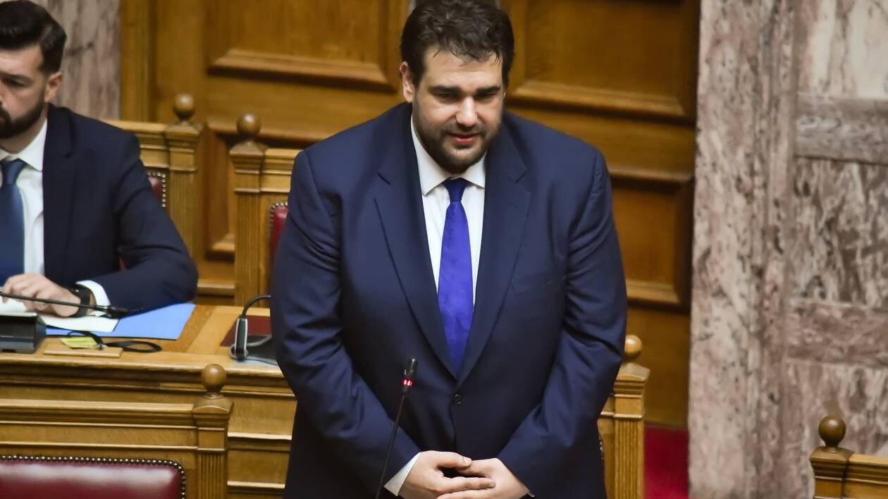 Βουλή-Λιβάνιος: Ρύθμιση 120 δόσεων με μειώσεις προσαυξήσεων για οφειλές σε Δήμους