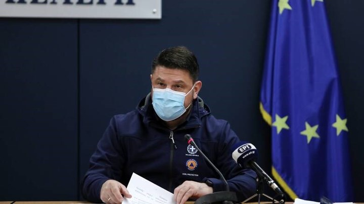 Χαρδαλιάς: Ανακοίνωσε lockdown και για τα… κάλαντα – Αυτά είναι τα μέτρα για τα Χριστούγεννα