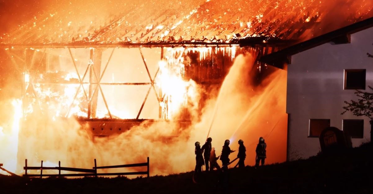 Πολιτική Προστασία: 25 χρόνια δράσης – Το ΒΙΝΤΕΟ που αφιερώνει στους ανθρώπους της πρώτης γραμμής