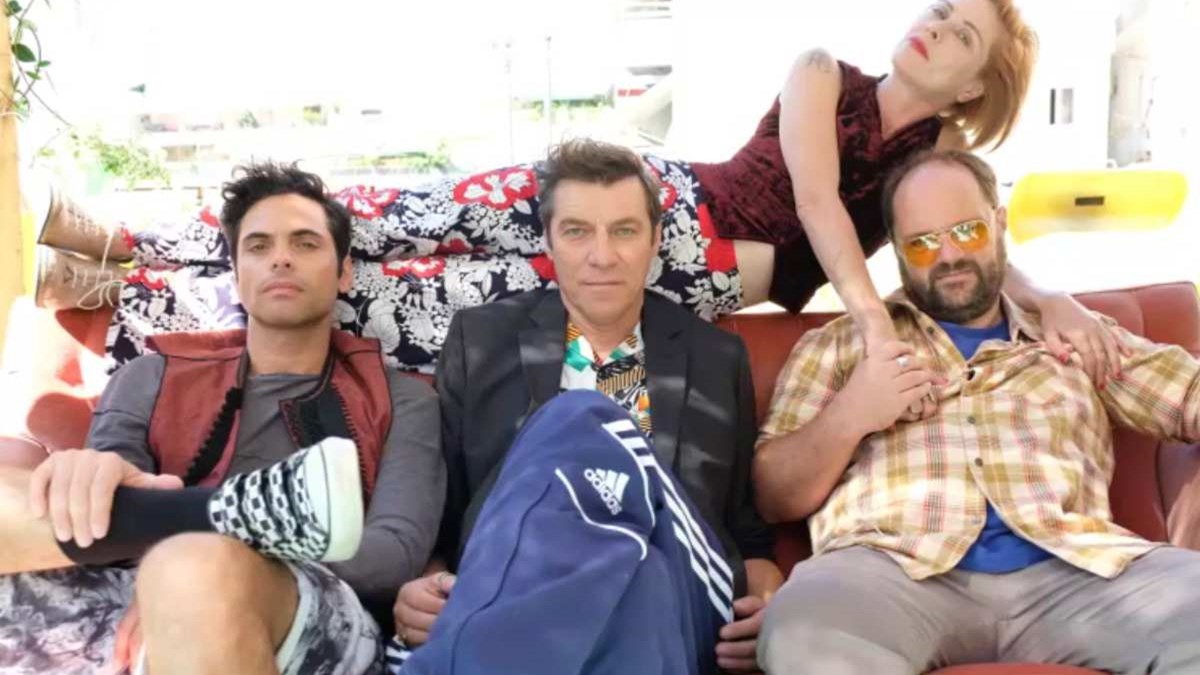 “Σχεδόν ενήλικες”: “Κλείδωσε” για την 4η Ιανουαρίου η πρεμιέρα της σειράς της Κοντοβά