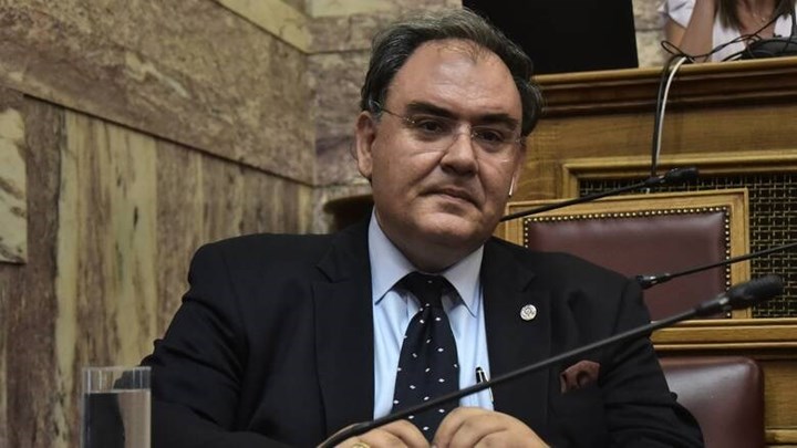 Σαρηγιάννης: Προτείνει “δοκιμαστική περίοδο” με σταδιακό άνοιγμα της αγοράς – Σε ποιες περιοχές