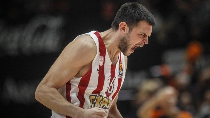 Ολυμπιακός: Νοκ άουτ για έναν μήνα ο Παπανικολάου