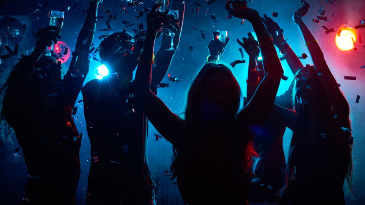 Ηράκλειο: Έκανε πάρτι ανήμερα των Χριστουγέννων – Πρόστιμο 3.000 ευρώ στον ιδιοκτήτη