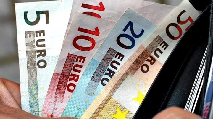 ΟΠΕΚΑ: Ποια επιδόματα καταβάλλονται στις 31 Δεκεμβρίου