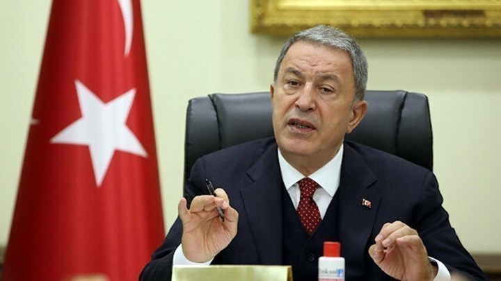 Ανησυχεί η Τουρκία για τον Χαφτάρ – Επίσκεψη Ακάρ στη Λιβύη και συζητήσεις με αξιωματούχους