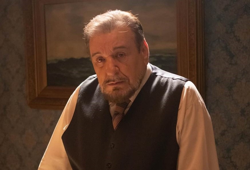 Άγριες Μέλισσες: Ο Χαλκιάς ξαναγίνεται Σέργιος Σεβαστός φωτίζοντας μυστικά και ψέματα