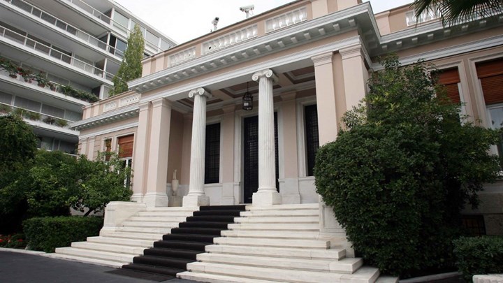 Μαξίμου για πιστοποιητικό εμβολιασμού: Η υλοποίηση της πρότασης του πρωθυπουργού προχωράει βήμα-βήμα