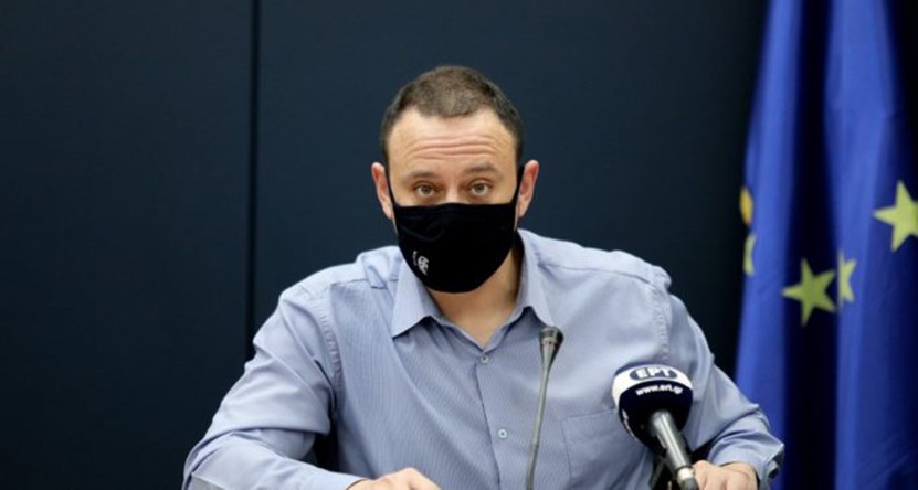 Μαγιορκίνης: Έφτασε το 50% η αύξηση των κρουσμάτων στην Αττική – Νέα επιδείνωση θα φέρει πιο σκληρά μέτρα