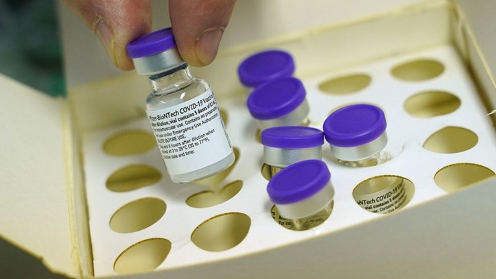 Κορονοϊός – Γερμανία: Ανεπάρκεια στα εμβόλια – Αναβολή της δεύτερης δόσης συστήνουν οι ειδικοί