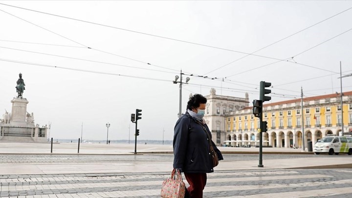 Κορονοϊός: Ρεκόρ κρουσμάτων στην Πορτογαλία – Αυστηρά μέτρα για την Πρωτοχρονιά