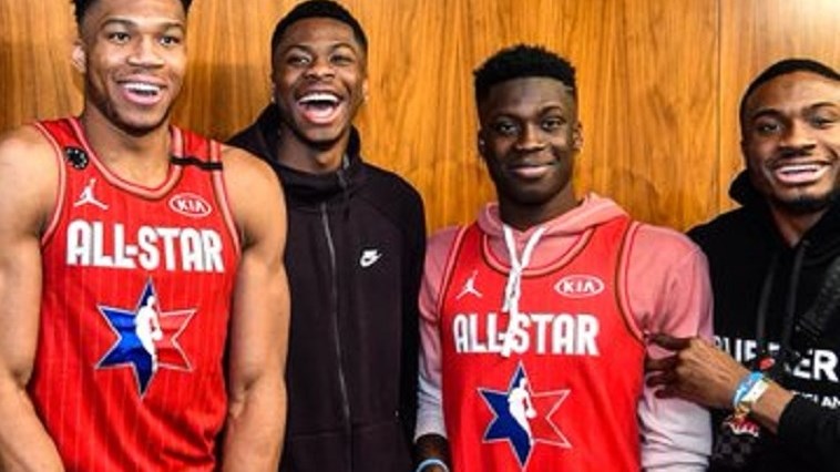 Αντετοκούνμπο: Ευχές στα ελληνικά από τους Μπακς