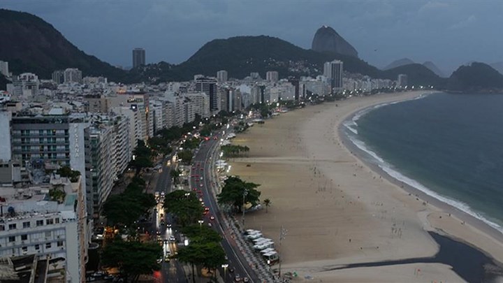 Βραζιλία: Η θετική πλευρά της πανδημίας- Πώς επηρεάστηκε η διάσημη παραλία Κοπακαμπάνα – ΦΩΤΟ