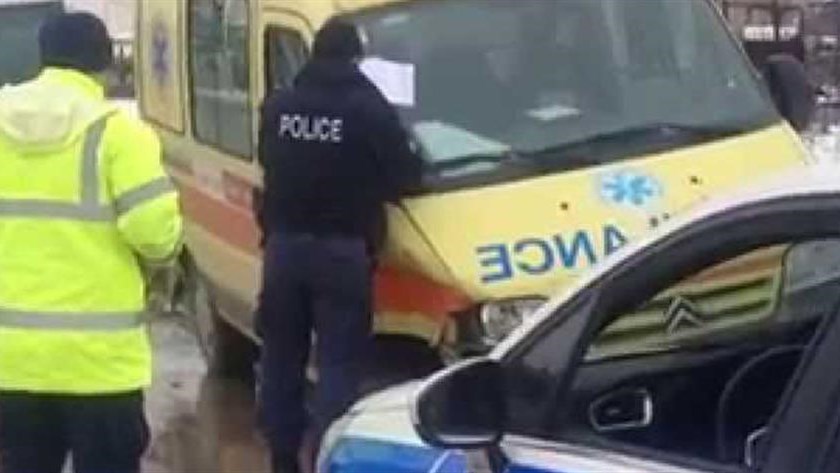 Θεσσαλονίκη: Βγήκε από το αυτοκίνητο, ξυλοκόπησε πεζό και τον άφησε αναίσθητο – ΦΩΤΟ