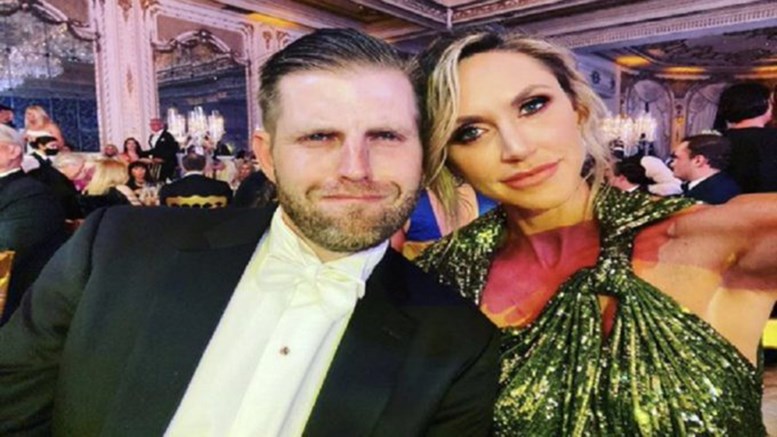 ΗΠΑ: Ξεφάντωσαν και οι νεότεροι Τραμπ στο πάρτι της Παραμονής εν μέσω πανδημίας