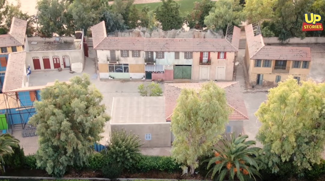 Άγριες Μέλισσες: Η καλά κρυμμένη αγροικία της οικογένειας Σταμίρη από ψηλά” – ΒΙΝΤΕΟ από drone