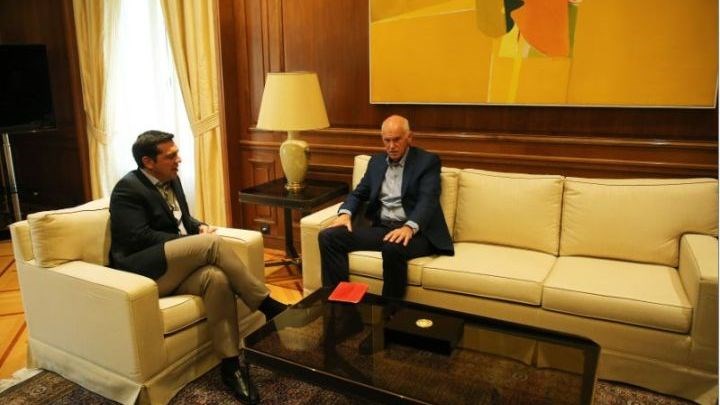 Διαψεύδει ο Γιώργος Παπανδρέου τα περί συνομιλίας με τον Αλέξη Τσίπρα