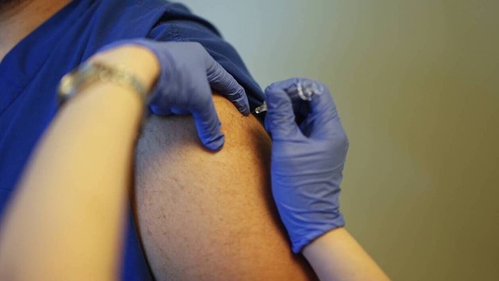 Εμβολιασμοί-Ρεκόρ: Κλείστηκαν 60.000 ραντεβού από το απόγευμα της Δευτέρας