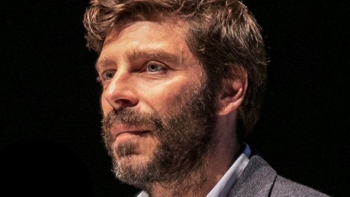 Νικόλας Γιατρομανωλάκης: Από το “Ποτάμι” στο υπουργείο Πολιτισμού