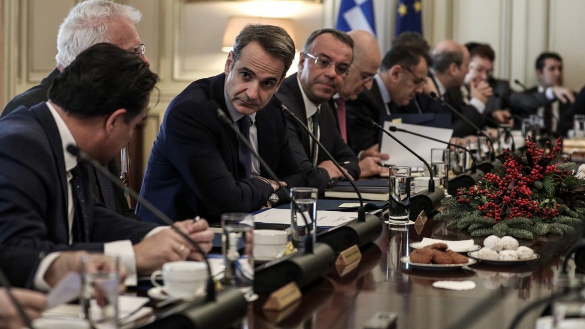 Ανασχηματισμός: Τα 2+4 μηνύματα από τον Μητσοτάκη – Το παρασκήνιο για τις επιλογές του Πρωθυπουργού