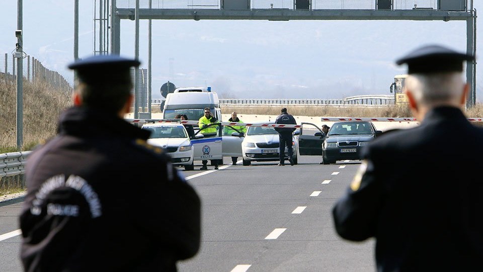 Lockdown: Πρόστιμο σε γιατρό που πήγαινε στην εφημερία στο νοσοκομείο Βέροιας – Τι καταγγέλλει