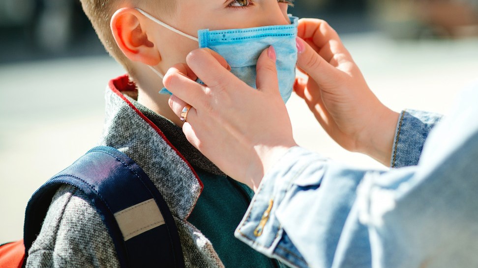 Κορονοϊός: Γιατί τα νέα μονοκλωνικά αντισώματα δεν πρέπει να χρησιμοποιούνται σε παιδιά