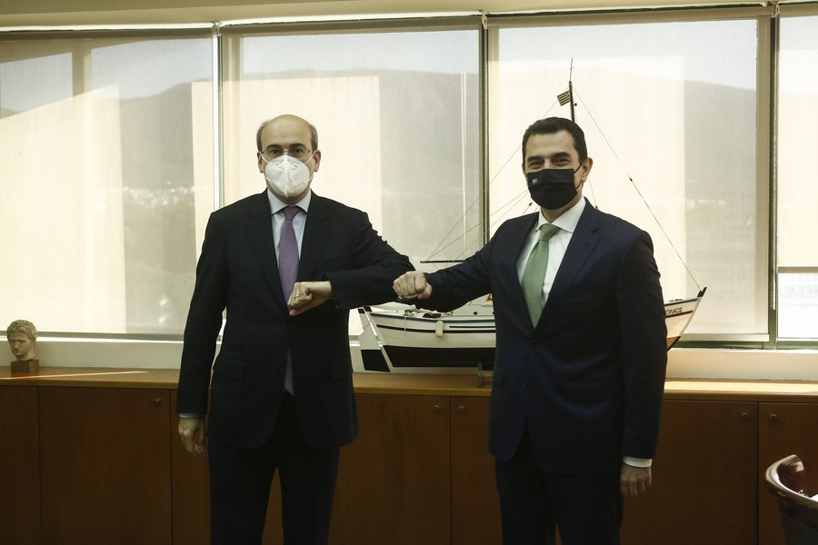 Σκρέκας σε Χατζηδάκη: Θα καταφέρουμε να ολοκληρώσουμε το έργο που εσύ ξεκίνησες