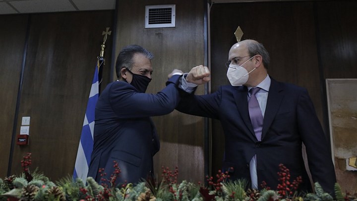 Τελετές παράδοσης-παραλαβής στα υπουργεία – Ανέλαβαν καθήκοντα τα νέα κυβερνητικά στελέχη