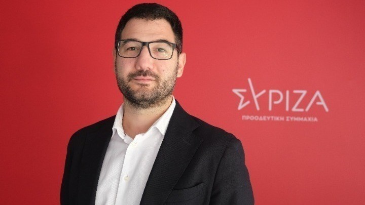 Ηλιόπουλος: Ο κ. Μητσοτάκης έκανε για ακόμη μια φορά τα στραβά μάτια – Καταντά φαρσοκωμωδία