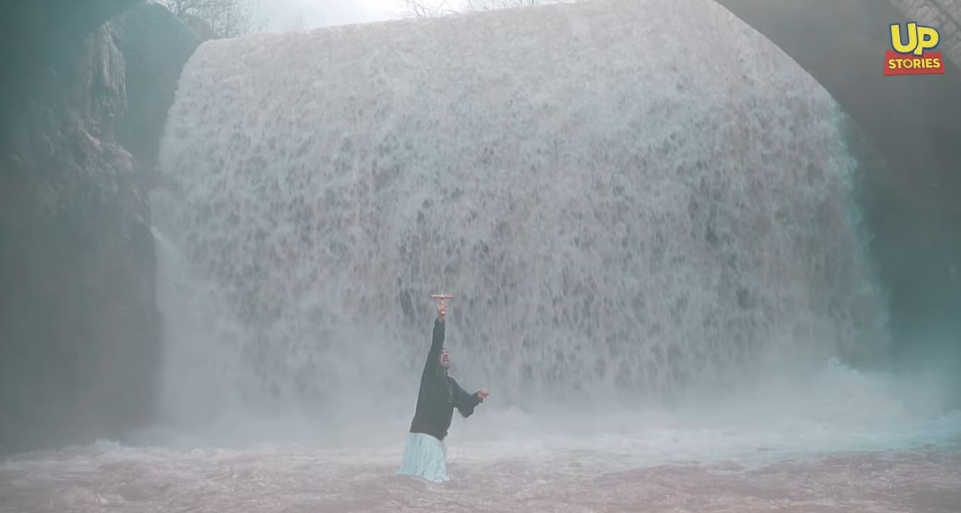 Θεοφάνια: Συγκλονιστικός ο εορτασμός στους καταρράκτες Παλαιοκαρυάς Τρικάλων – ΒΙΝΤΕΟ