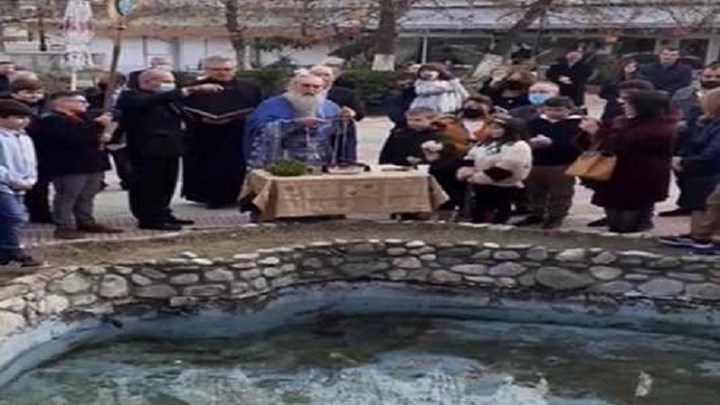 Θεοφάνια- Σκύδρα: Χωρίς μέτρα προστασίας ο Αγιασμός των Υδάτων – ΒΙΝΤΕΟ