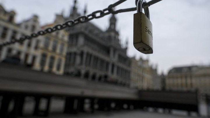 Προειδοποίηση ΠΟΥ για τη μετάλλαξη του ιού στην Ευρώπη – “Ανησυχητική η κατάσταση, να ενισχυθούν τα μέτρα”