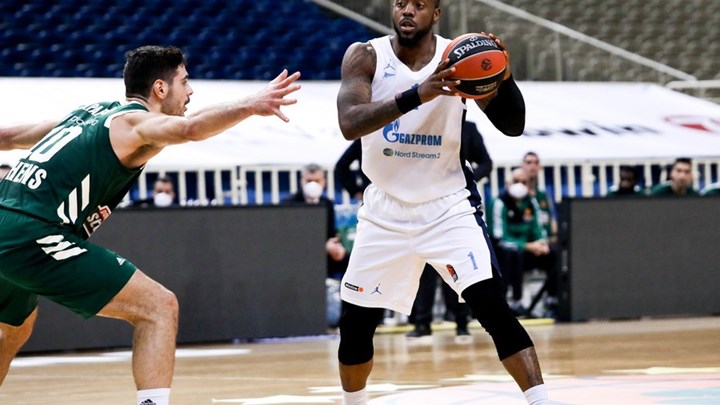 Παναθηναϊκός-Ζενίτ 54-76 (30′)