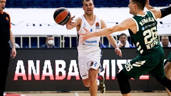 Παναθηναϊκός-Βιλερμπάν 25-21 (10′)