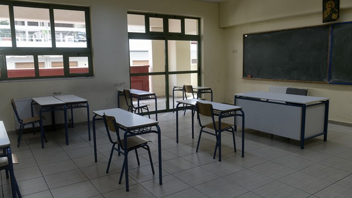 Σχολεία: Πότε θα ανοίξει η δευτεροβάθμια εκπαίδευση – Σκέψεις να επιστρέψει πρώτα η Γ’ Λυκείου