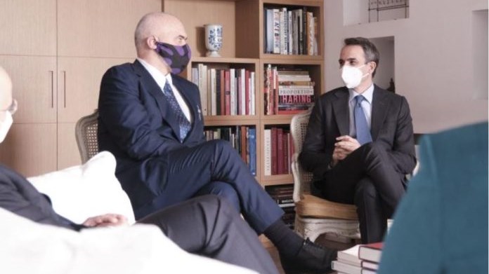 Μητσοτάκης-Ράμα: Διμερείς σχέσεις, κορονοϊός και ευρωπαϊκή προοπτική στην ατζέντα