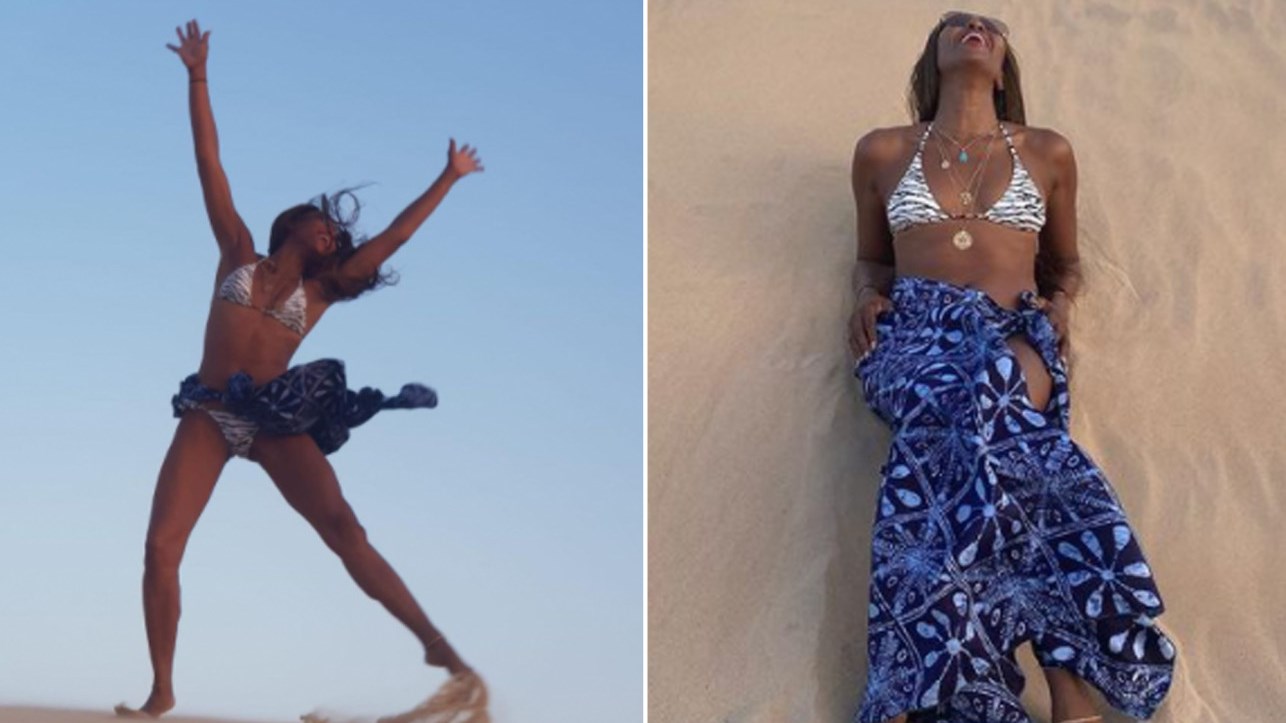 Ναόμι Κάμπελ: Με… άγριες διαθέσεις στην έρημο – Φωτογραφίζεται με το μπικίνι της – ΒΙΝΤΕΟ