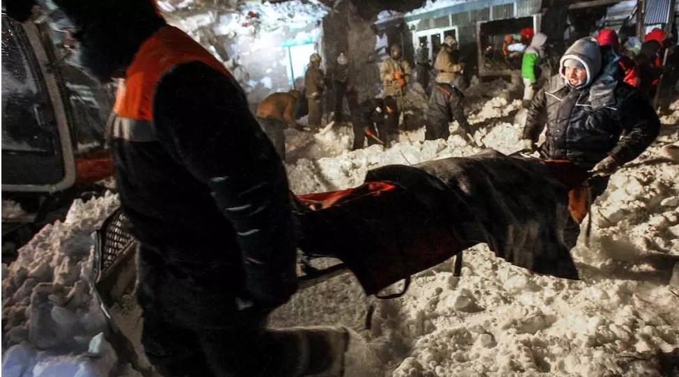 Τραγωδία στη Ρωσία: Τρεις νεκροί από χιονοστιβάδα σε χιονοδρομικό κέντρο – ΒΙΝΤΕΟ