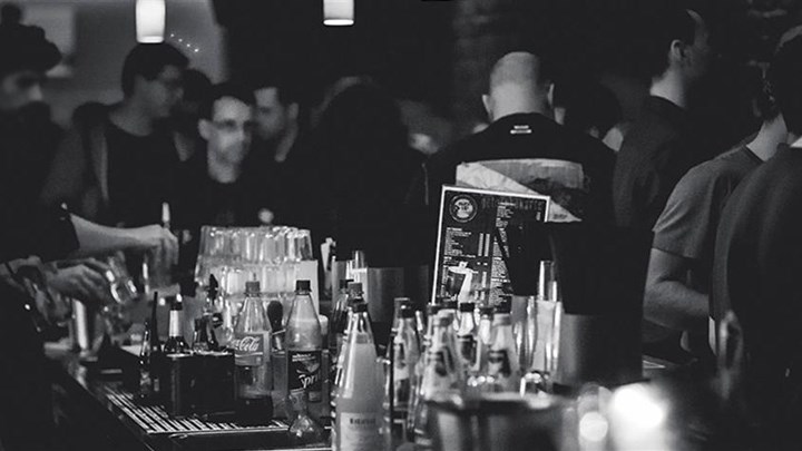 Κορονοϊός-Μέτρα: Συλλήψεις και πρόστιμα για “κορονοπάρτι”