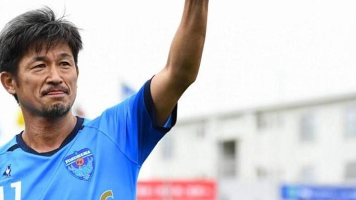 Καζουγιόσι Μιούρα: Ανανέωσε στα 54 του και γράφει ιστορία στο παγκόσμιο ποδόσφαιρο