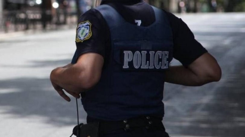 Θεσσαλονίκη: Αστυνομικός εκτός υπηρεσίας κυνήγησε και συνέλαβε διαρρήκτες οχημάτων