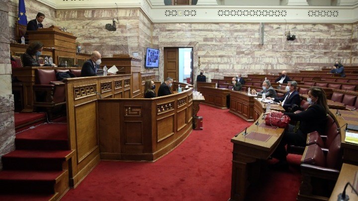 Βουλή: Ψηφίστηκε επί της αρχής το σ/ν για την αιγιαλίτιδα ζώνη